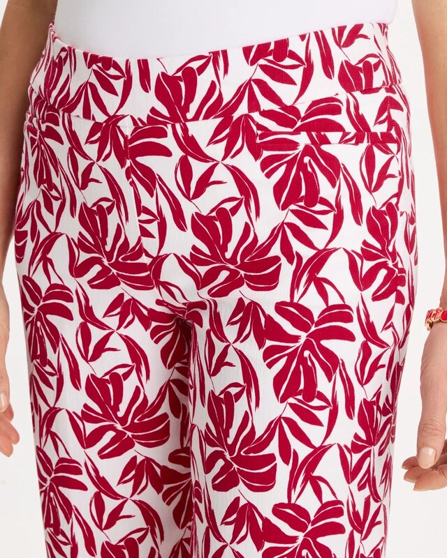 Bora Bliss Brigitte Slim Shorts - image 4
